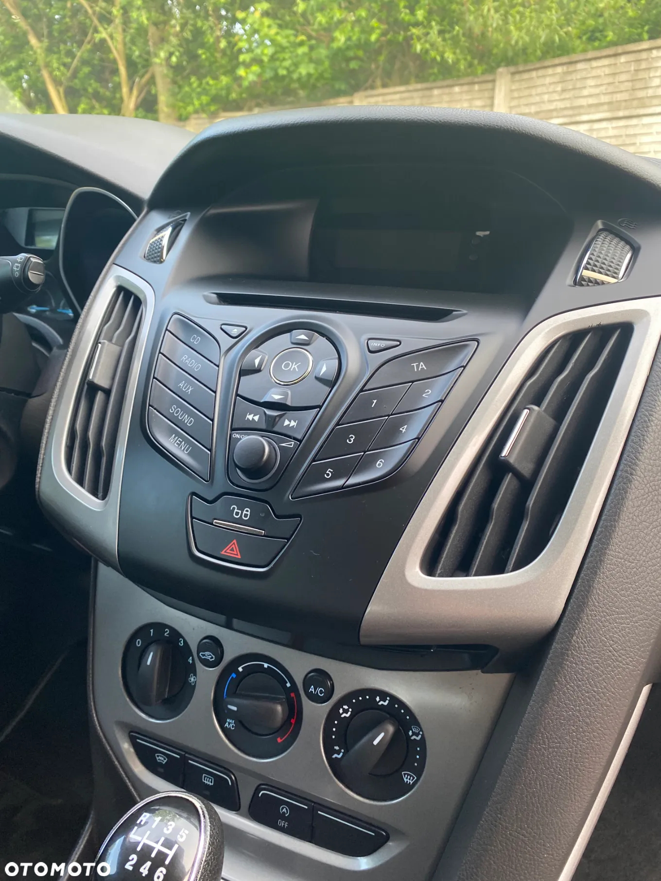 Ford Focus 1.6 EcoBoost Titanium - 19