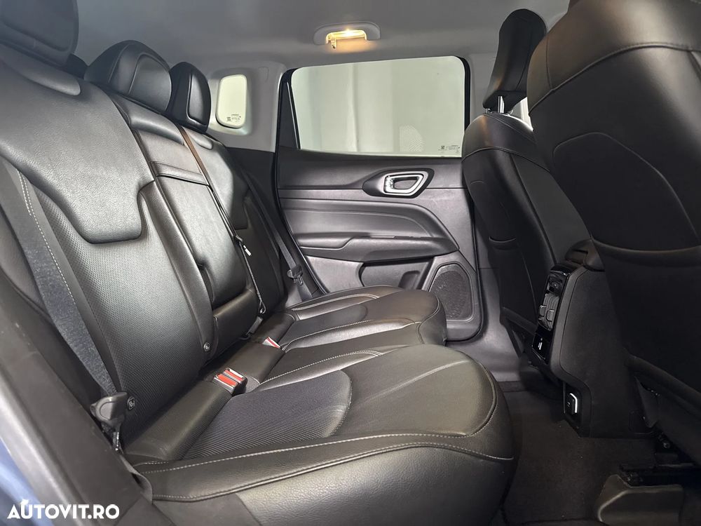 Jeep Compass - 13
