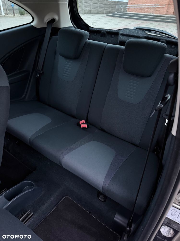 Ford KA 1.2 Start-Stopp-System Titanium - 24