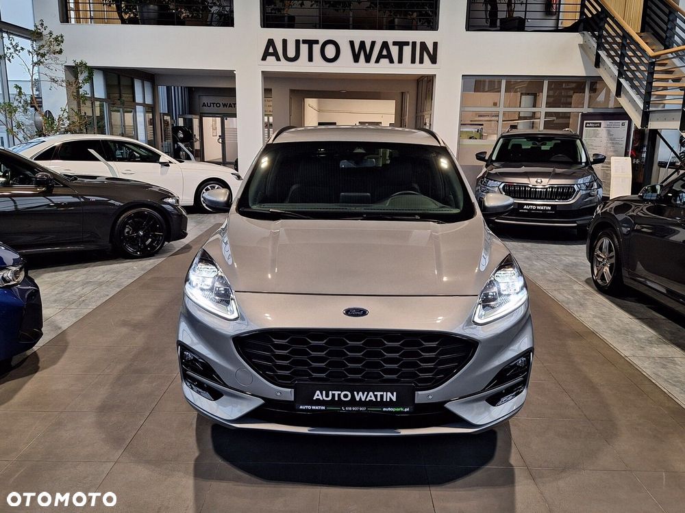 Ford Kuga 2.5 FHEV FWD ST-Line X - 17