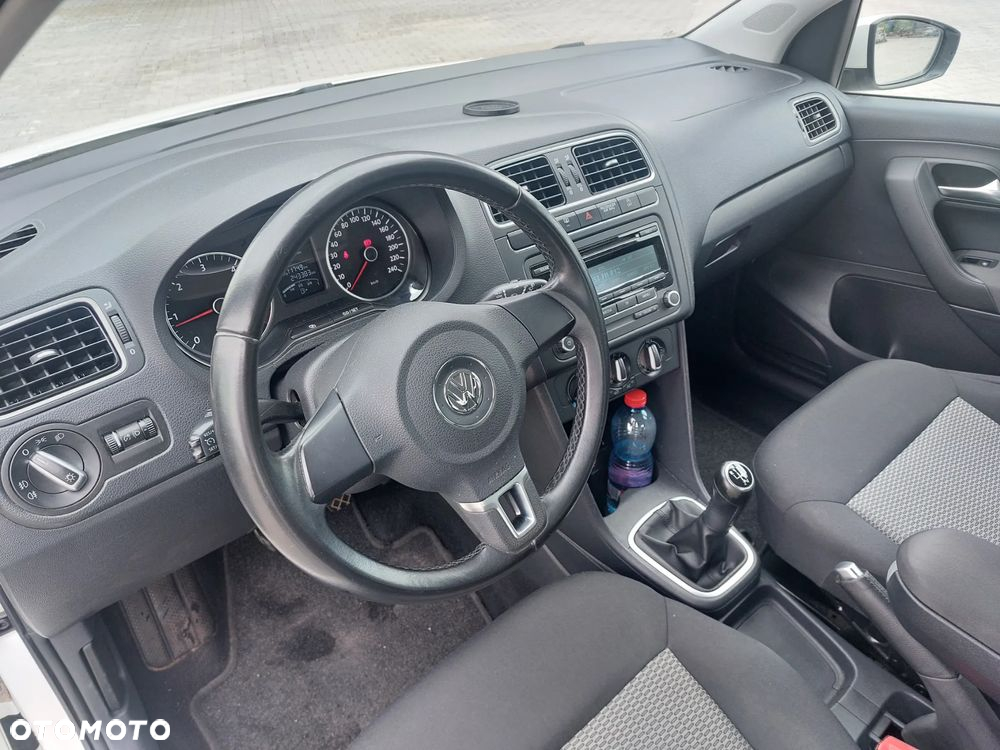 Volkswagen Polo 1.2 TDI Blue Motion - 11
