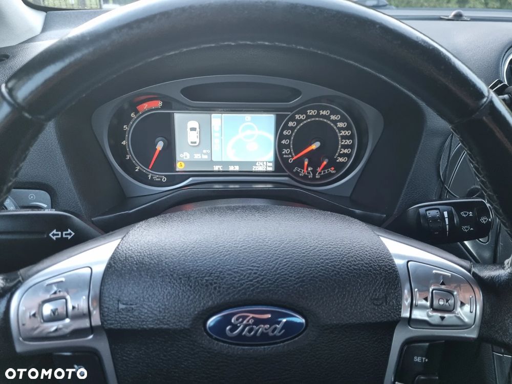 Ford Mondeo 2.0 Platinium X - 14