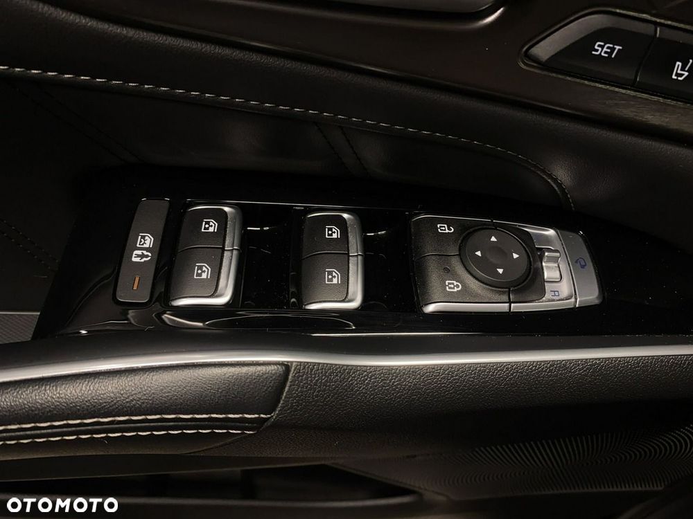 Kia Sorento - 33