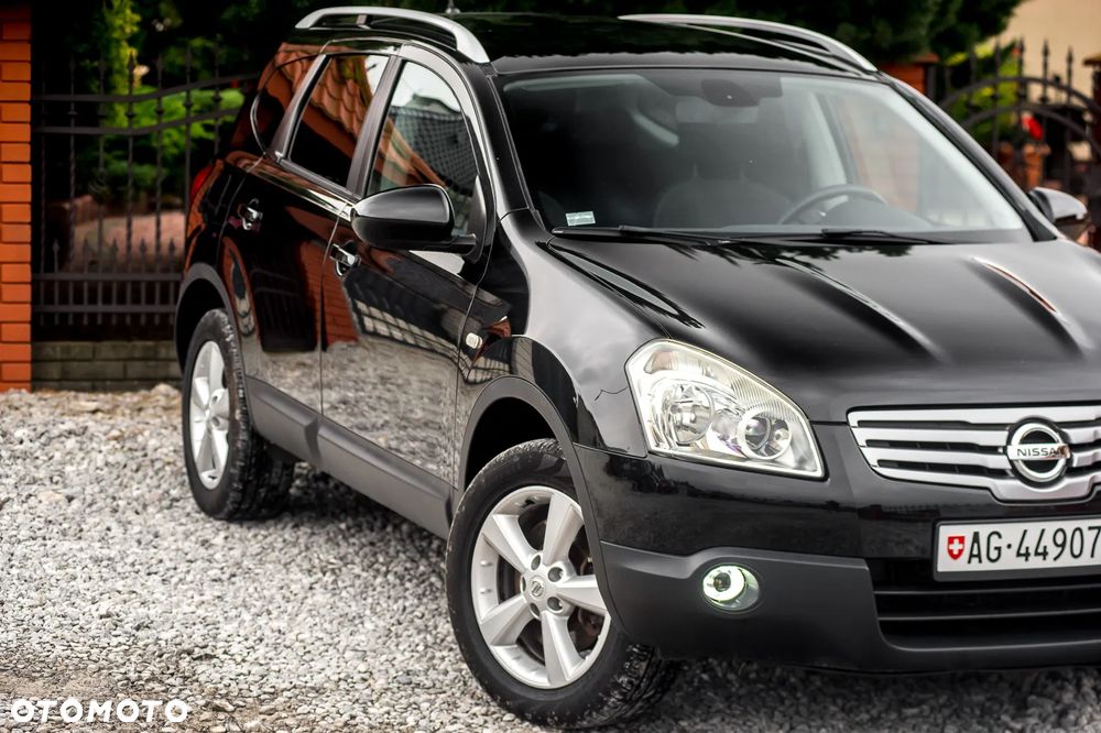 Nissan Qashqai+2 2.0 4x4 Tekna - 2