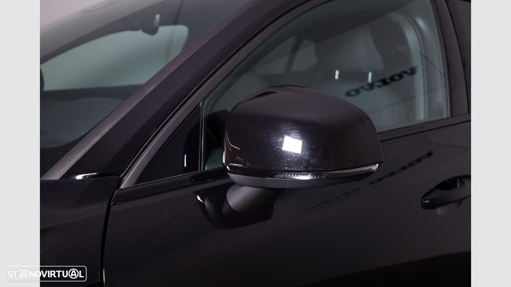 Volvo EC40 82 kWh Single Motor Extended Range Black Edition - 8