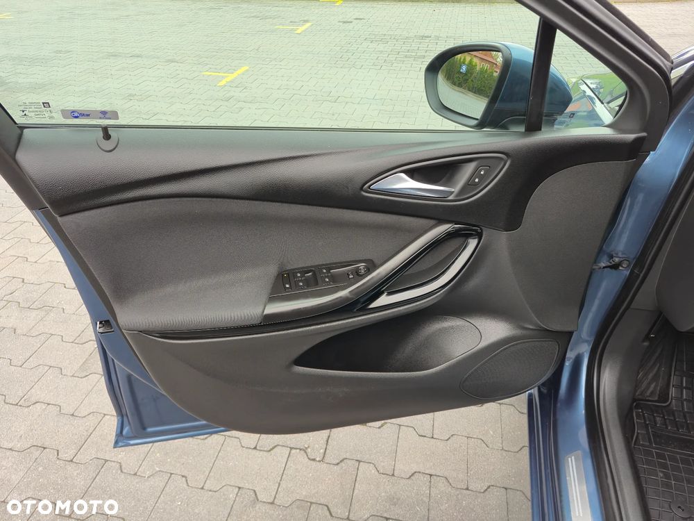 Opel Astra 1.4 Turbo Dynamic - 21