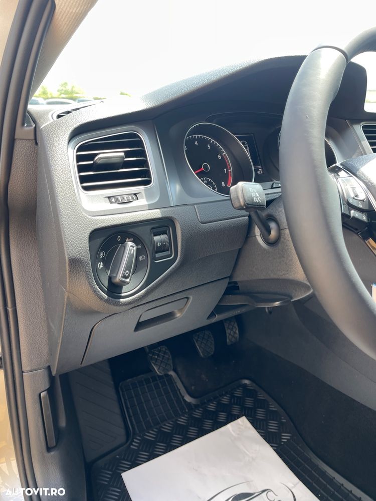 Volkswagen Golf 1.4 TSI BlueMotion Technology Lounge - 30