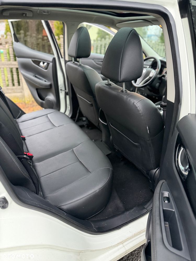 Nissan Qashqai 1.6 Acenta CVT - 24