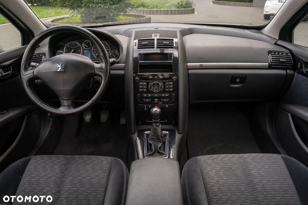 Peugeot 407 - 17