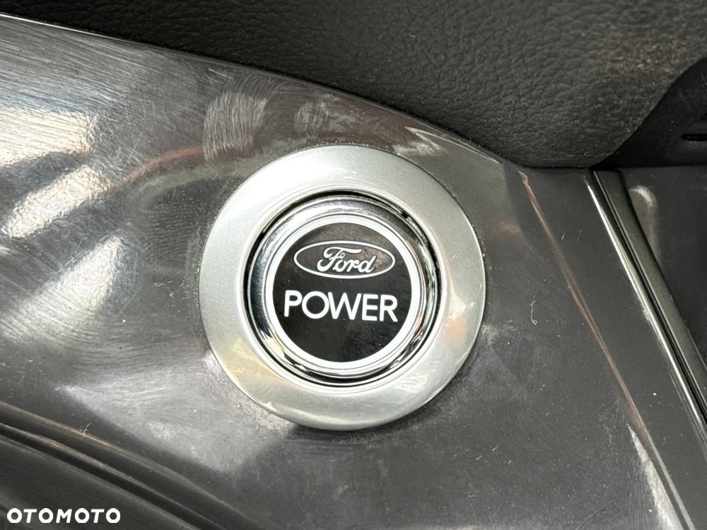 Ford Kuga 2.0 TDCi 4x4 Titanium - 18