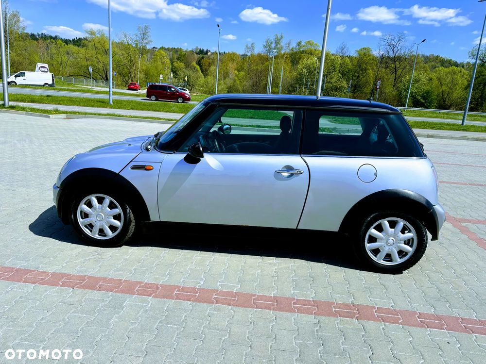 MINI ONE - 6