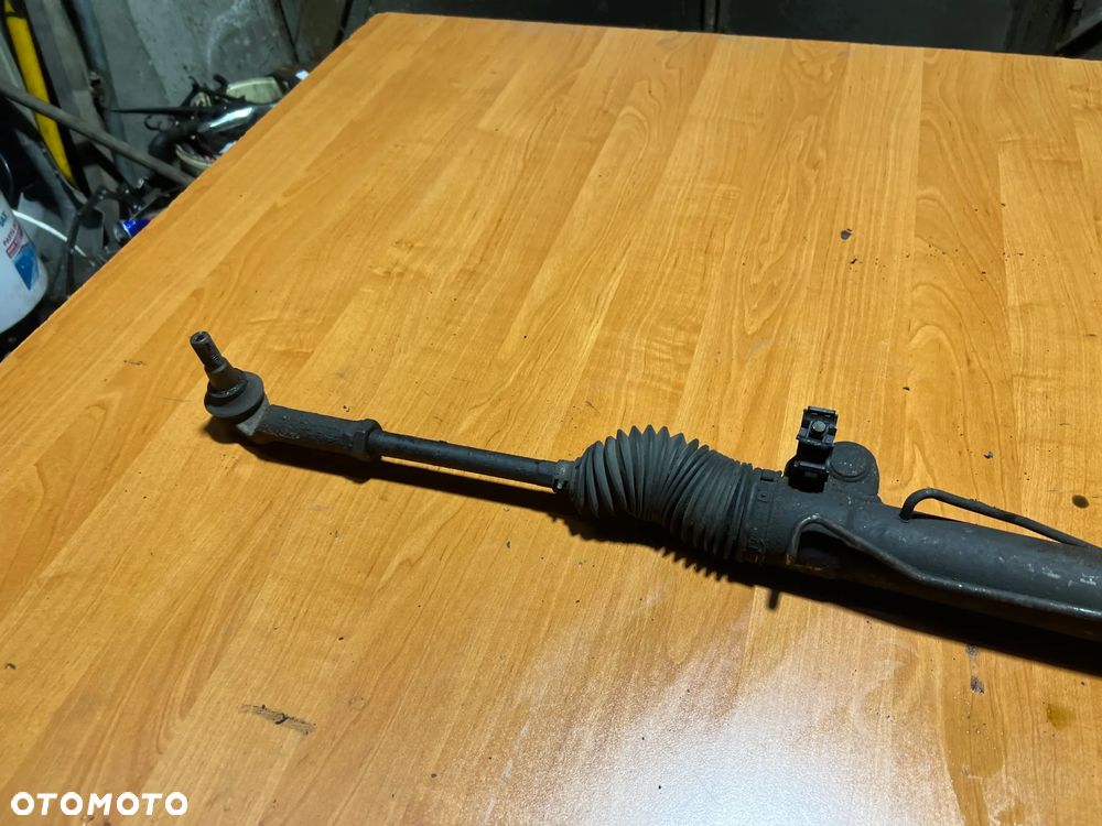 UKŁAD KIEROWNICZY MAGLOWNICA VOLVO S60 V70 XC70 S80  30761784 - 3