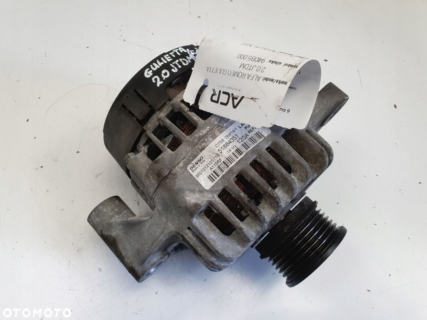 Alfa Romeo Giulietta 2.0 JTDM ALTERNATOR 51884351 denso 120A - 1