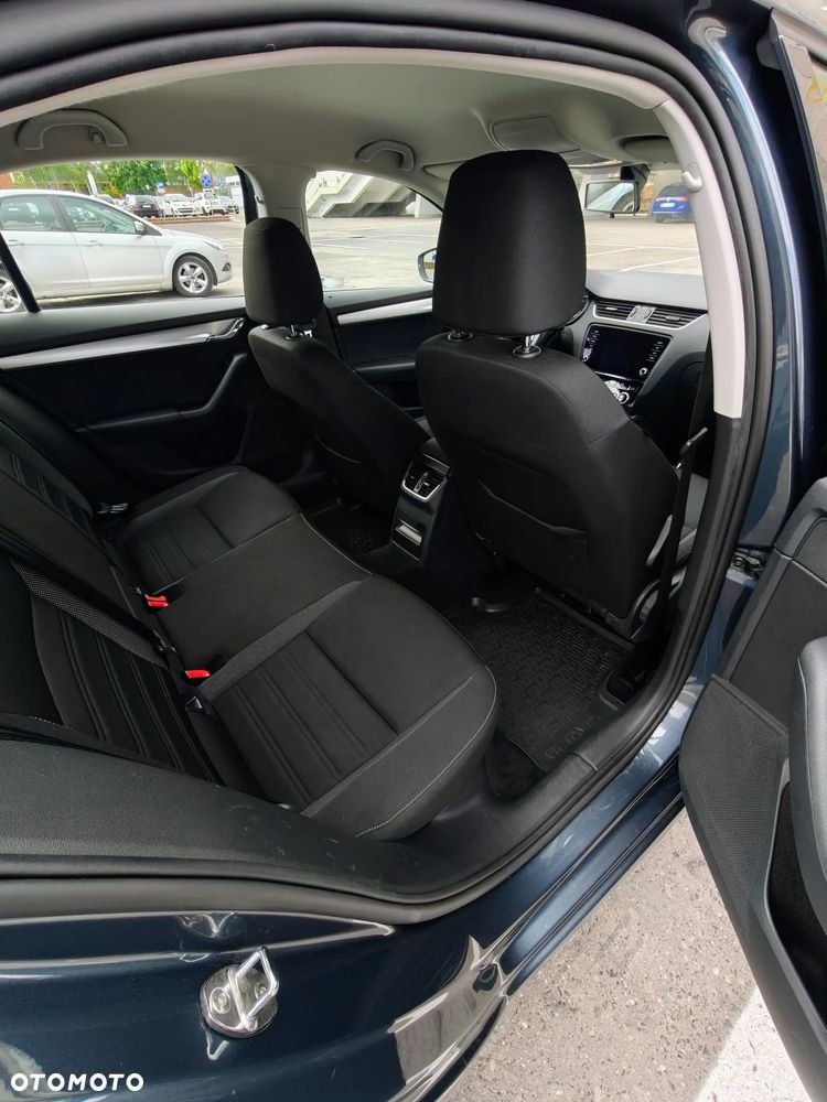 Skoda Octavia 1.4 TSI Ambition - 19