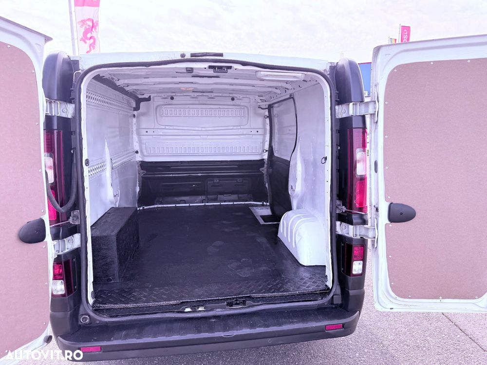 Renault Trafic ENERGY Start & Stop Combi L1H1 Expression - 19