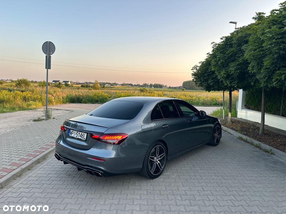 Mercedes-Benz Klasa E - 6