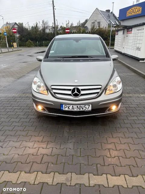 Mercedes-Benz Klasa B - 1
