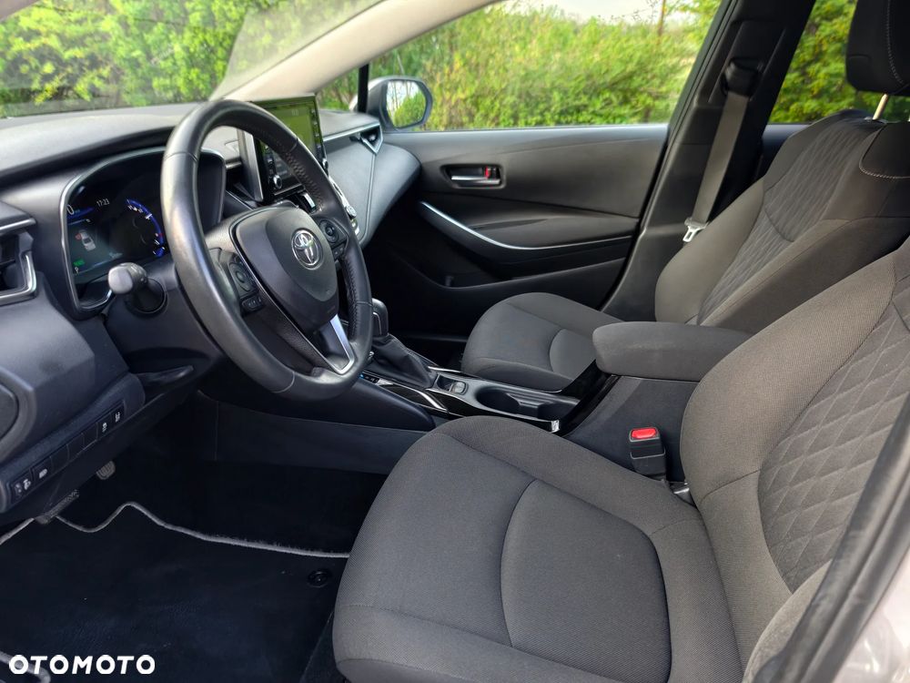 Toyota Corolla 1.8 Hybrid Comfort - 16