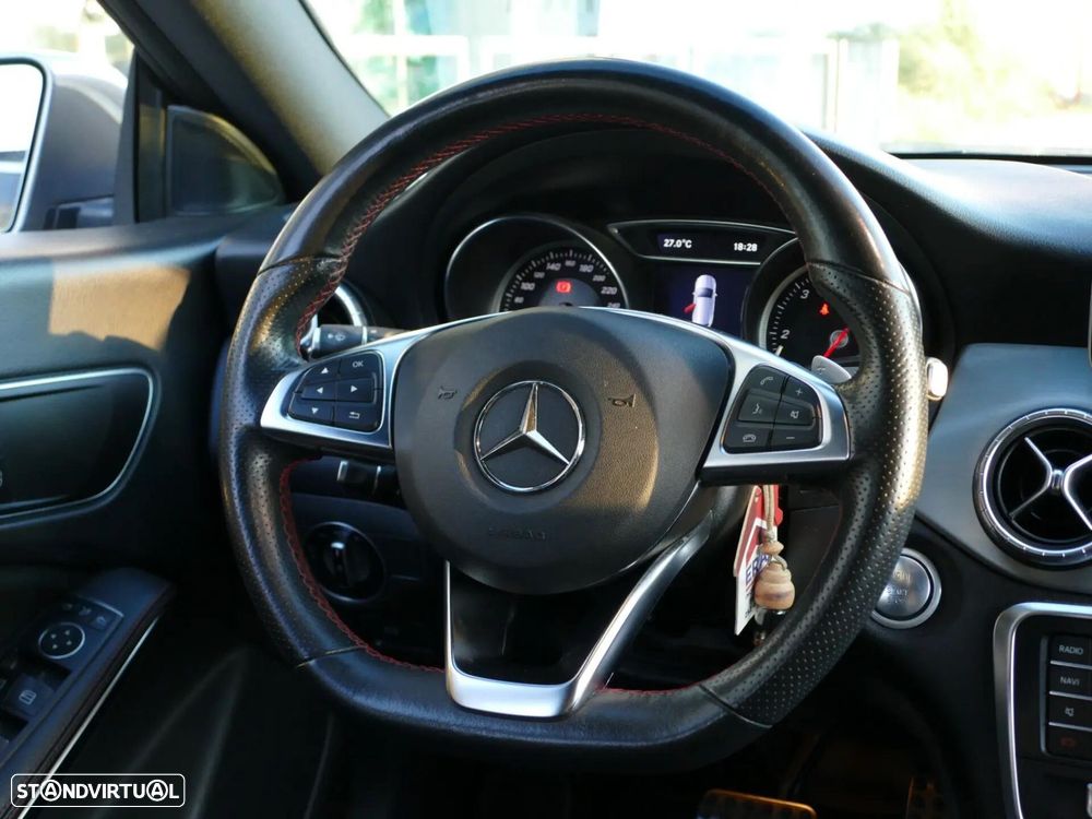 Mercedes-Benz CLA 200 d Shooting Brake AMG Line Aut. - 35