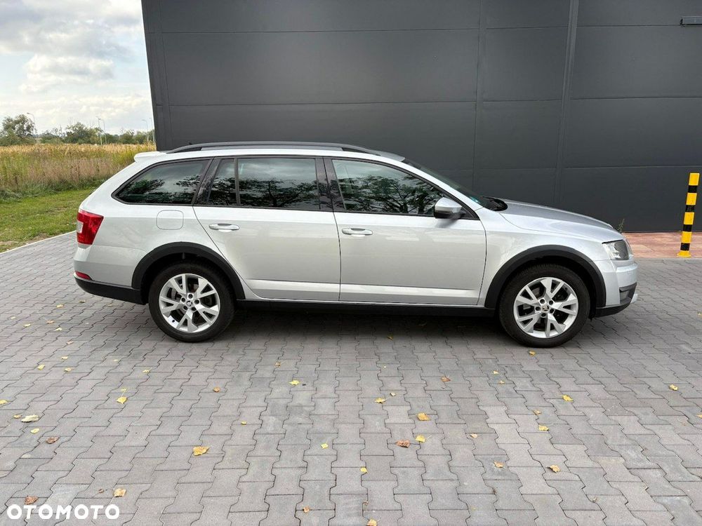 Skoda Octavia 2.0 TDI (Green tec) 4x4 Ambition - 3