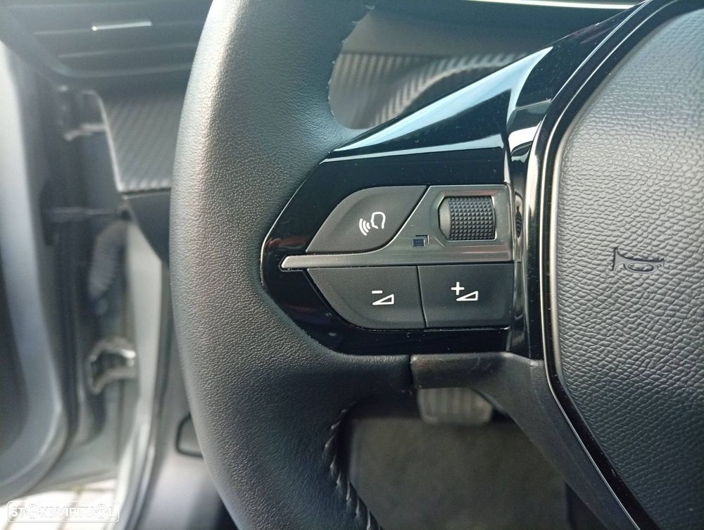 Peugeot e-208 50 kWh Allure Pack - 34
