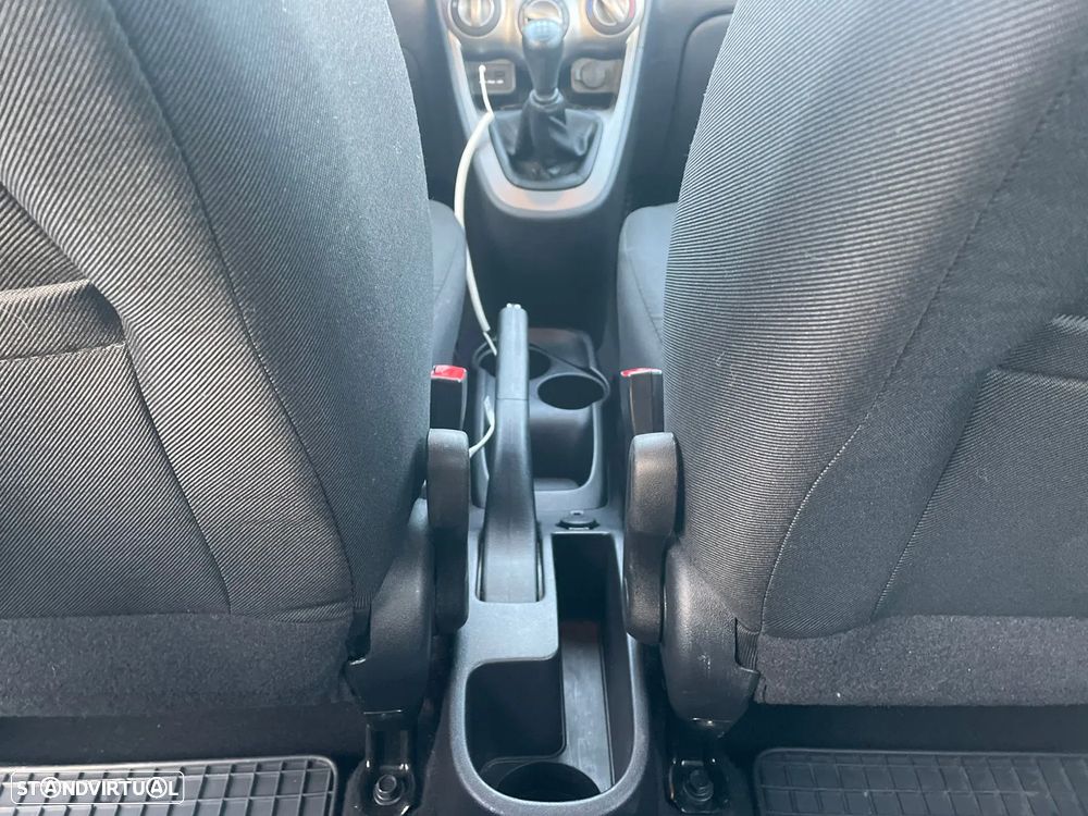 Hyundai i10 1.25 D-CVVT Comfort - 4