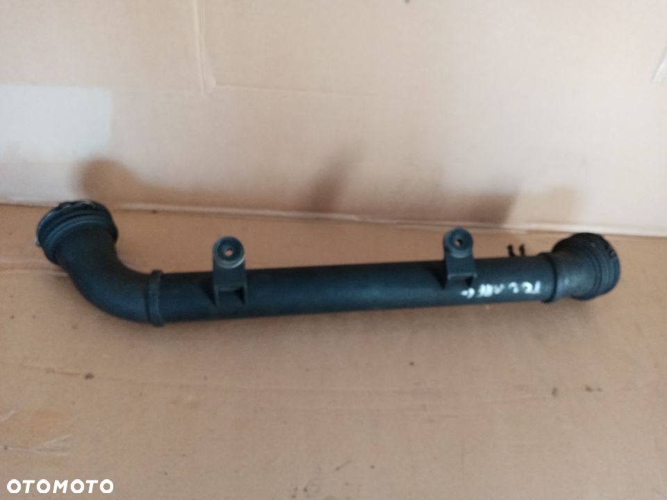 Rura wąż przewód turbiny VW Touareg 2.5 TDI 7L6145795A - 1