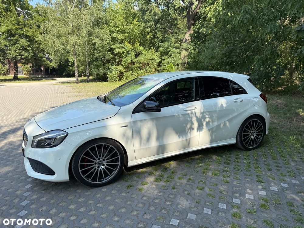 Mercedes-Benz Klasa A 250 4-Matic Sport - 28