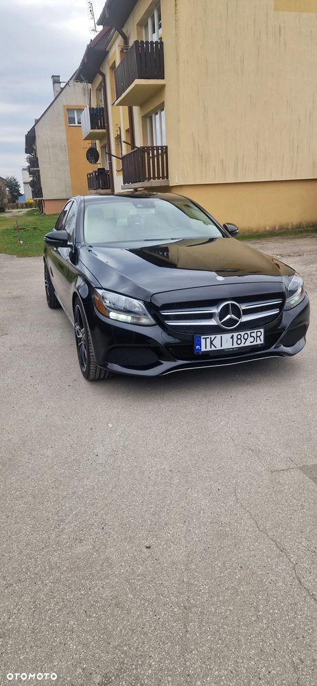 Mercedes-Benz Klasa C 300 7G-TRONIC Exclusive - 3