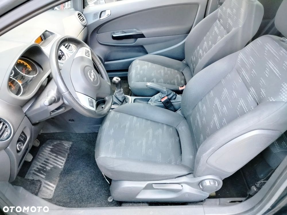 Opel Corsa - 4