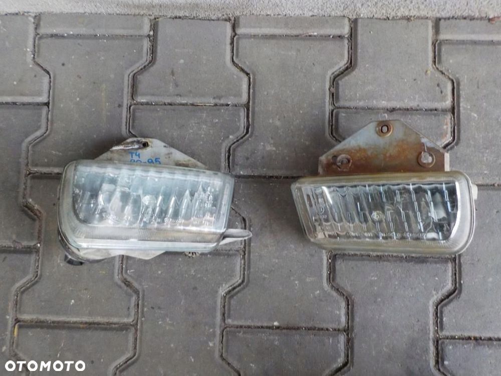 VW T4 90-95r HALOGEN HALOGENY PRAWY LEWY - 1