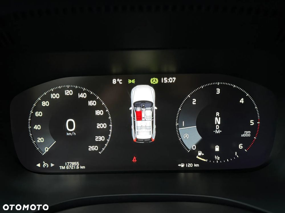 Volvo XC 60 B4 D AWD R-Design - 15