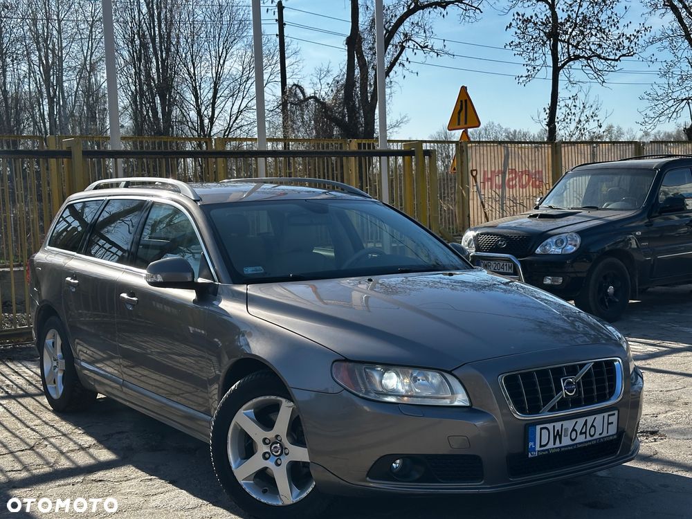 Volvo V70 2.0D Summum - 2