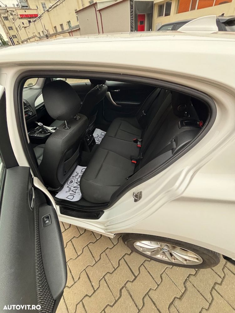 BMW Seria 1 116i - 14
