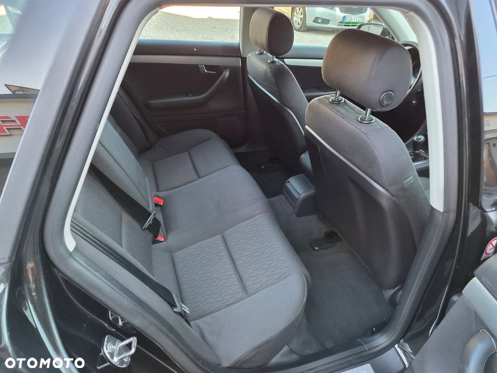 Audi A4 Avant - 21