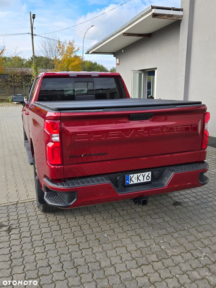 Chevrolet Silverado - 4