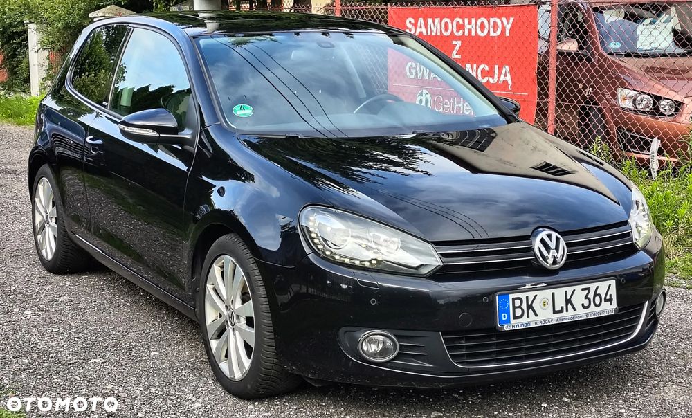 Volkswagen Golf - 1