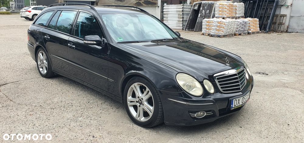 Mercedes-Benz Klasa E - 24