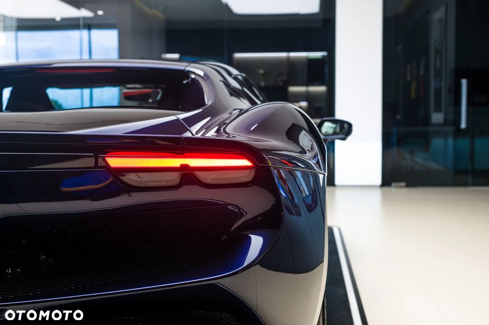 Ferrari 296 GTB - 13