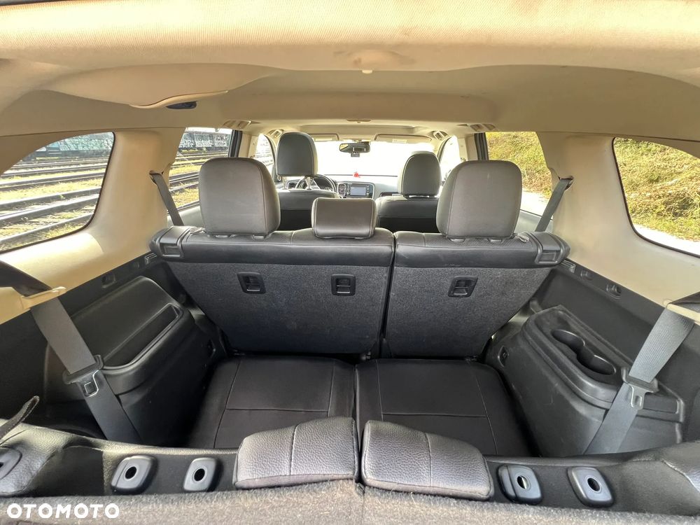 Mitsubishi Outlander - 10