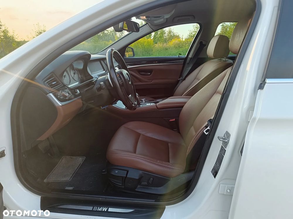 BMW Seria 5 520d - 21