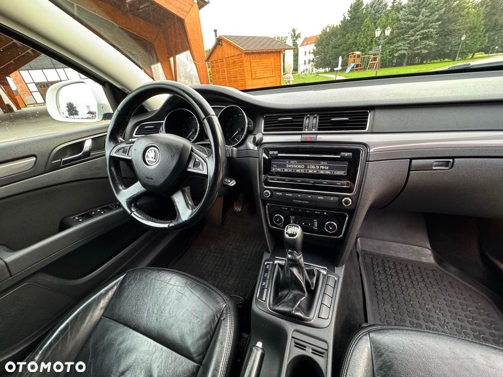 Skoda Superb 1.6 TDI Exclusive - 22