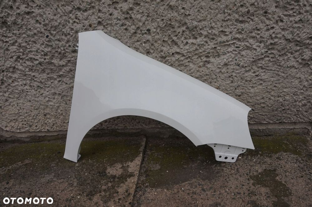 BŁOTNIK PRZEDNI PRAWY VW GOLF V 5 LB9A - 4