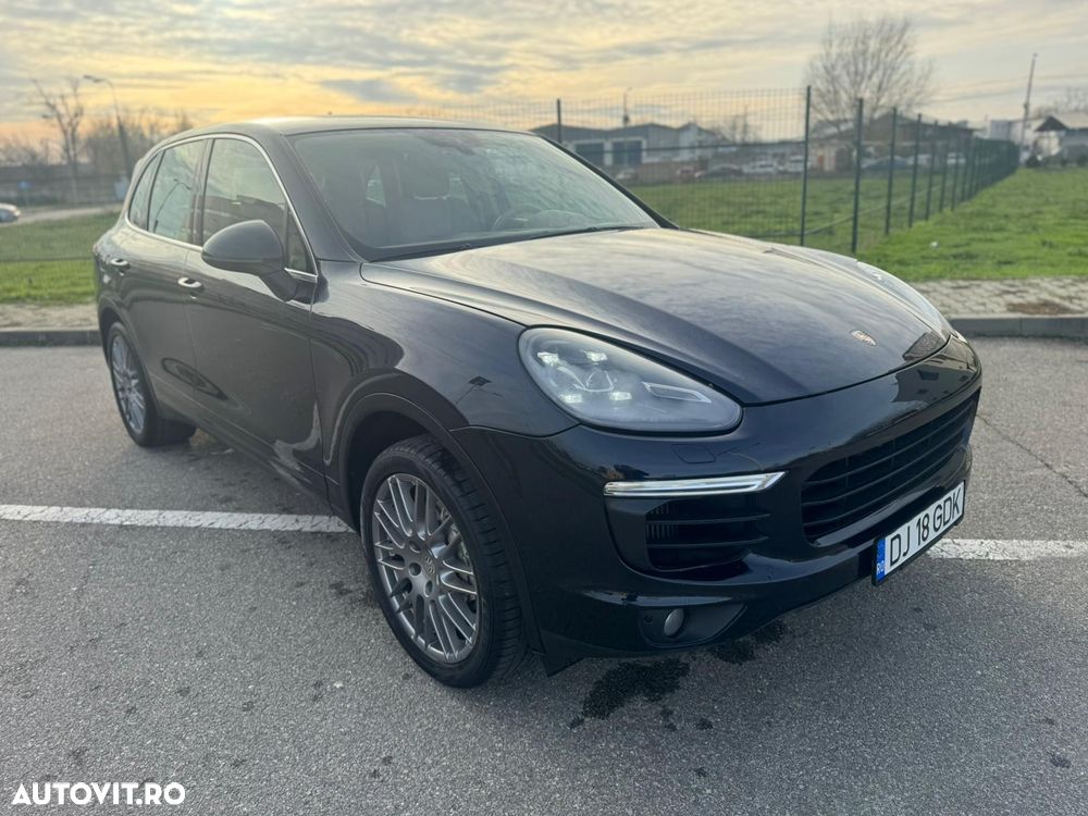 Porsche Cayenne Diesel Tiptronic S - 8