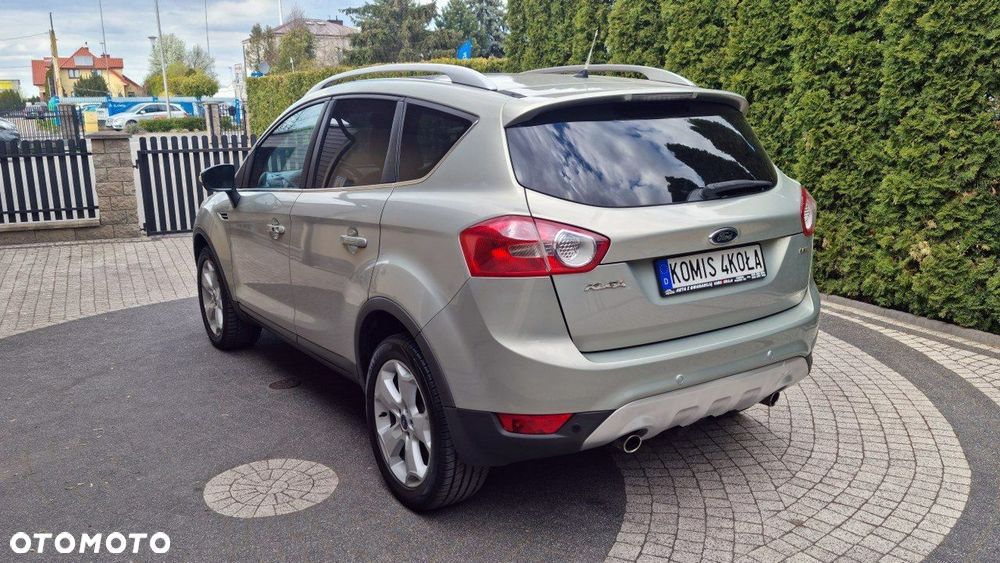 Ford Kuga - 4