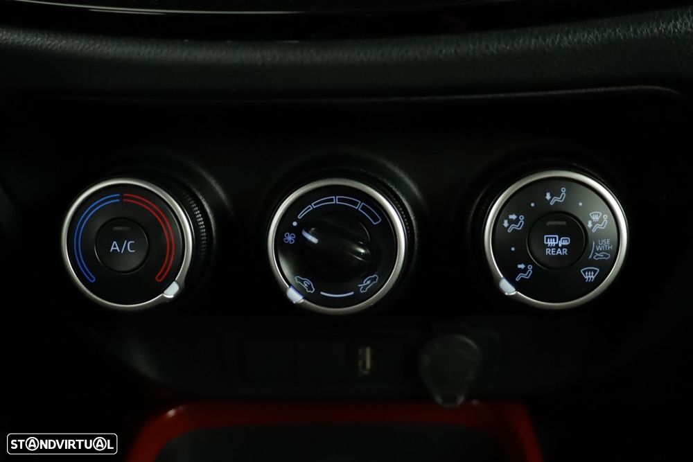 Toyota Aygo 1.0 X-Play - 11