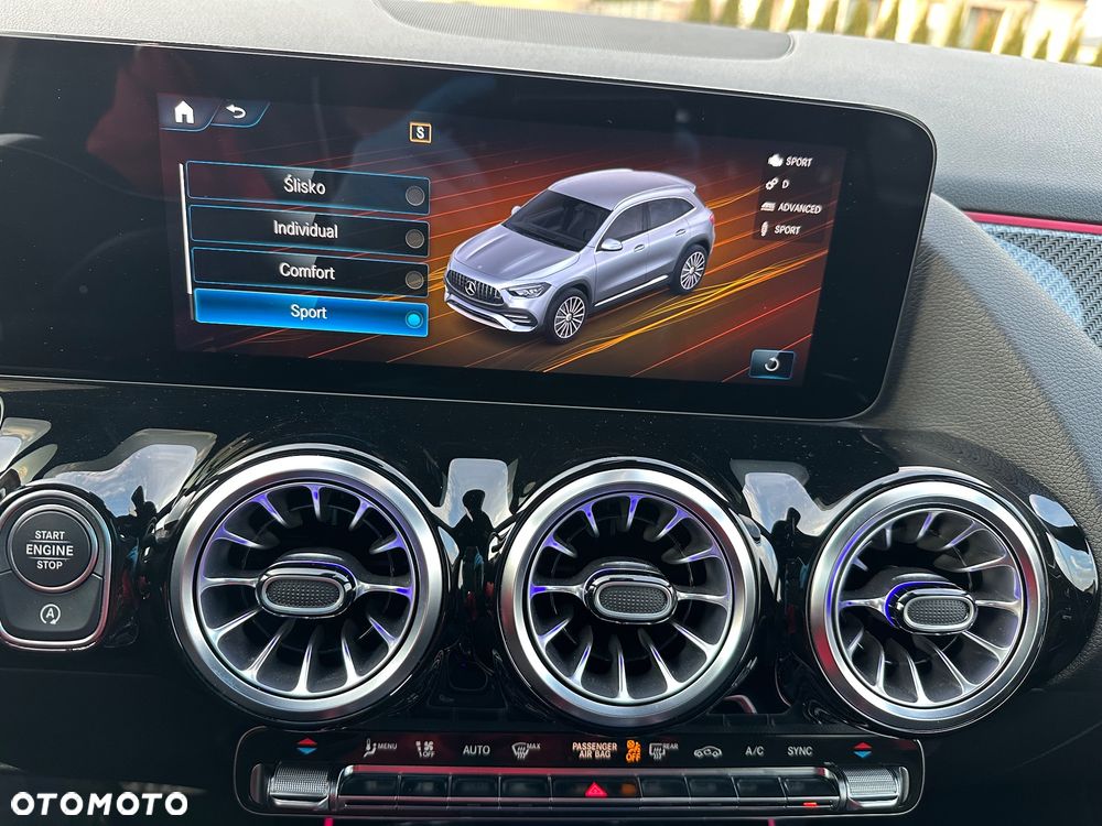 Mercedes-Benz GLA AMG 35 4Matic AMG Speedshift DCT 8G - 23