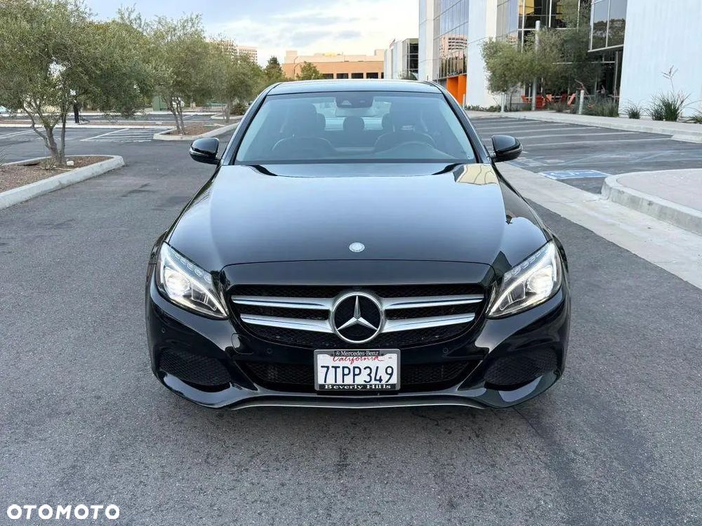 Mercedes-Benz Klasa C 300 7G-TRONIC AMG Line - 8