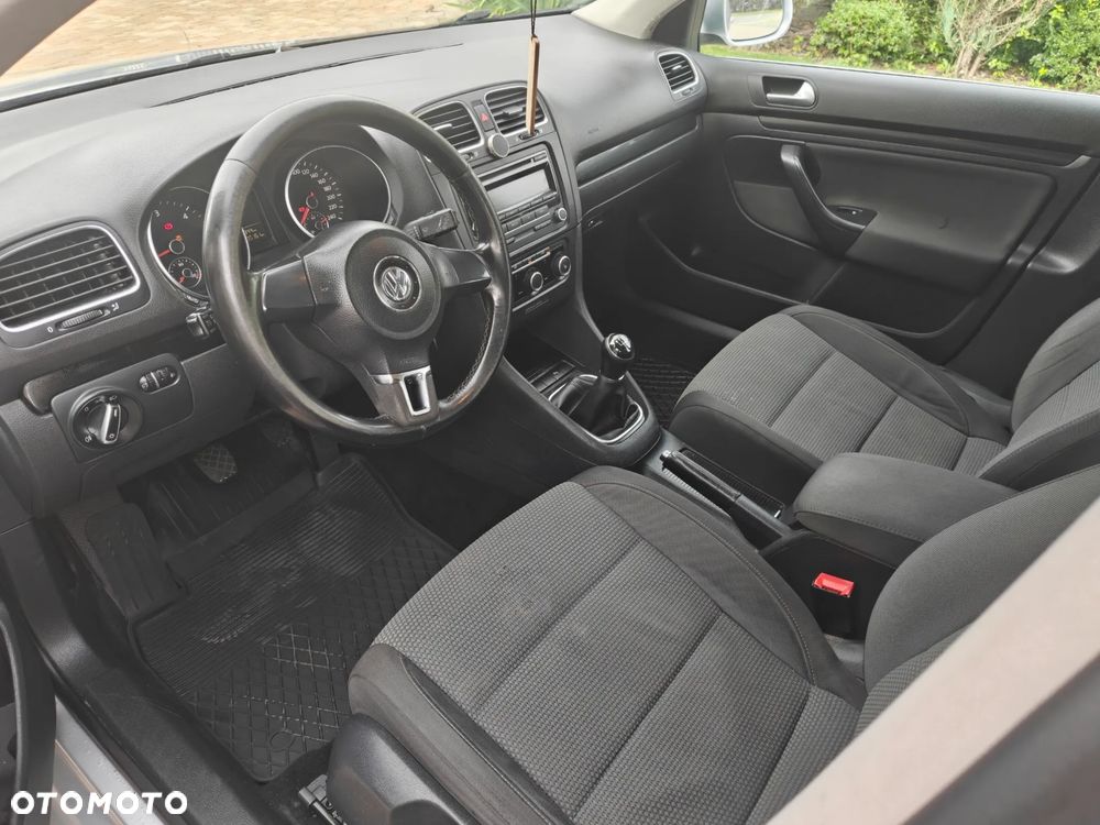 Volkswagen Golf 1.6 TDI Comfortline - 11