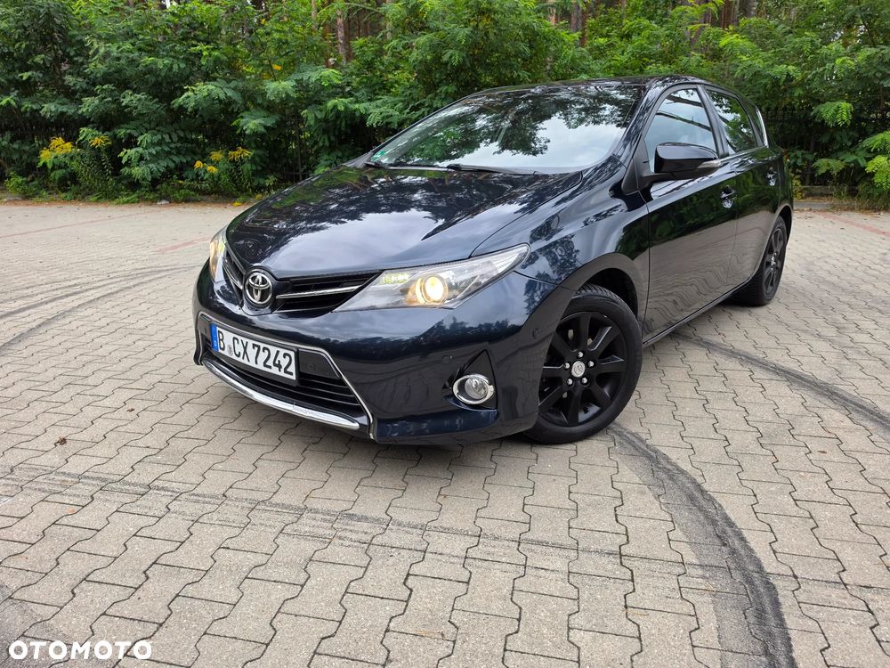 Toyota Auris 1.6 VVT-i Executive - 3